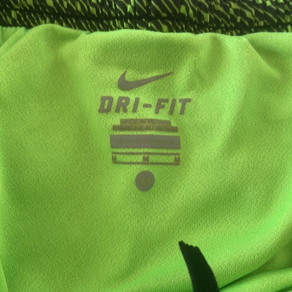 Nike Dri-Fit Short - Picture 4 of 4